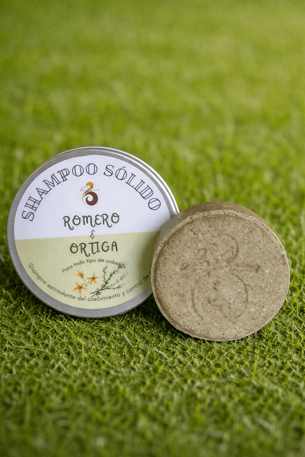 Shampoo sólido de romero y ortiga . fortalece y estimula el crecimiento del cabello